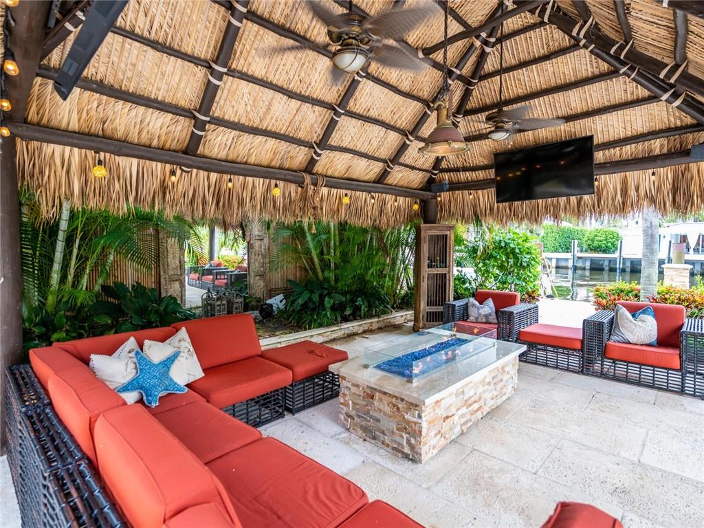 Riviera 6-17 B - Residential