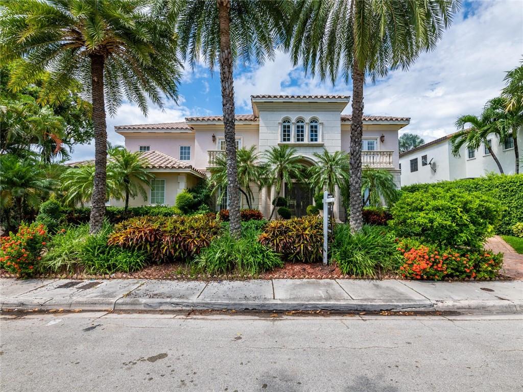 Riviera 6-17 B - Residential