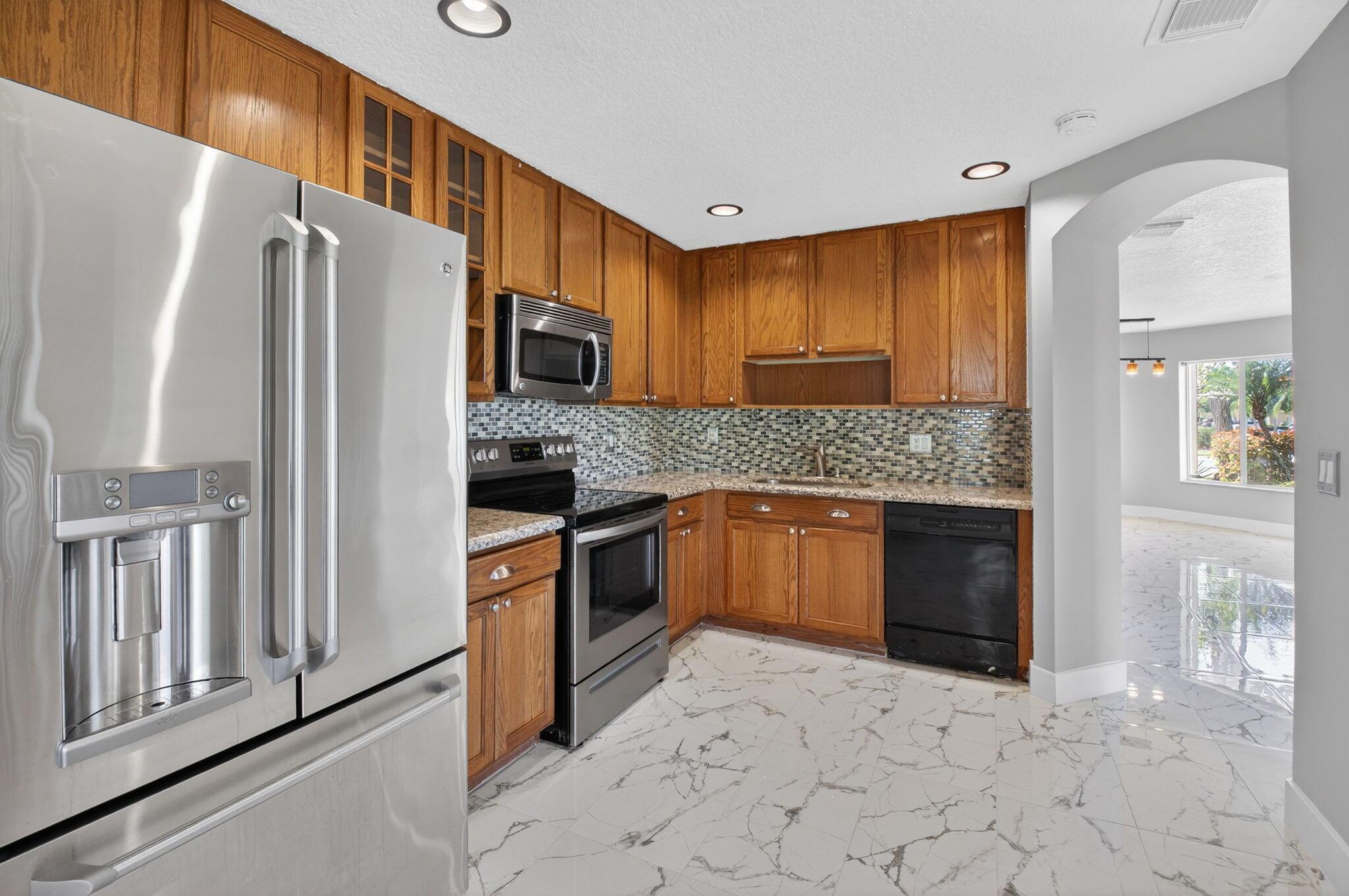 MELEAR /SAN SAVINO - Residential Lease