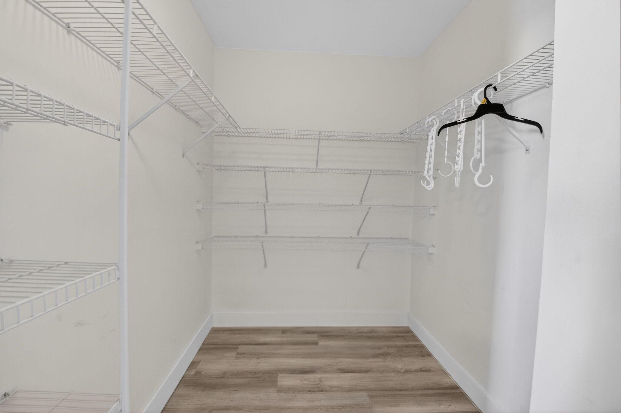 MELEAR /SAN SAVINO - Residential Lease