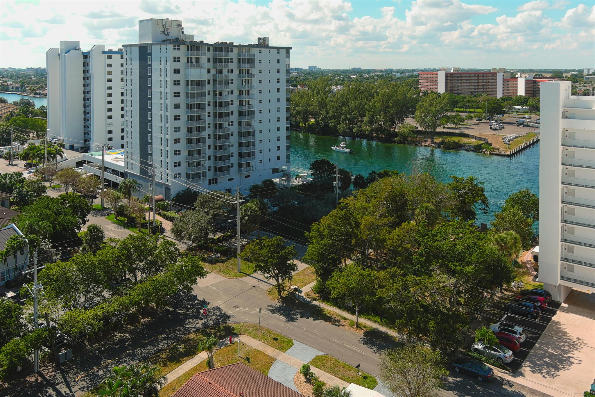 WAHOO NO 2 - Residential