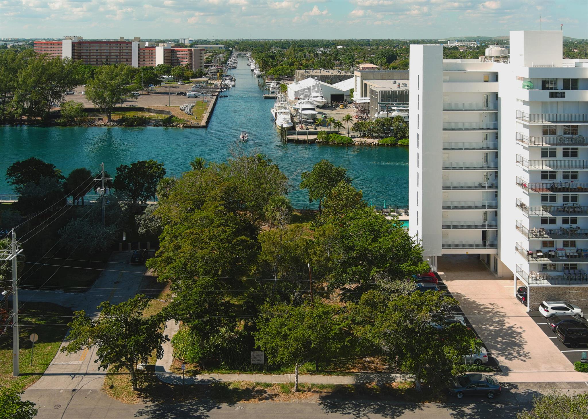 WAHOO NO 2 - Residential