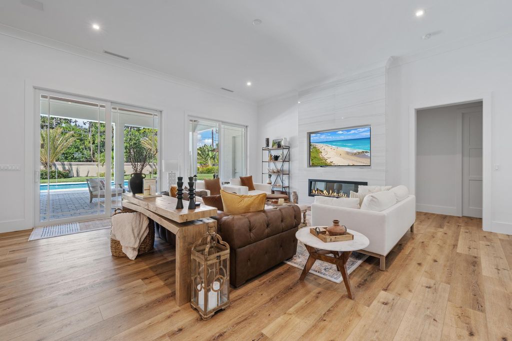 Photo of 19993 Loxahatchee Pointe Drive, Jupiter, FL 33458 (MLS # R10990413)