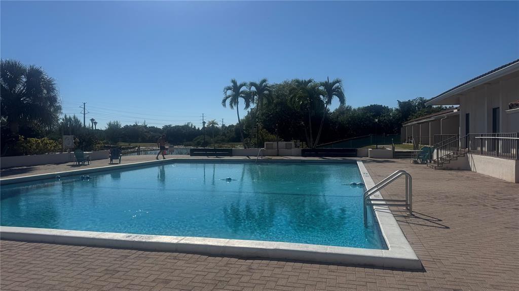 The Manors Of Inverrary XI - Residential Lease