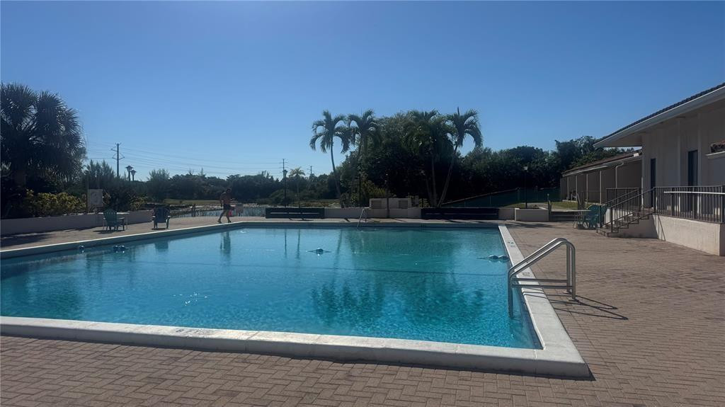 The Manors Of Inverrary XI - Residential Lease