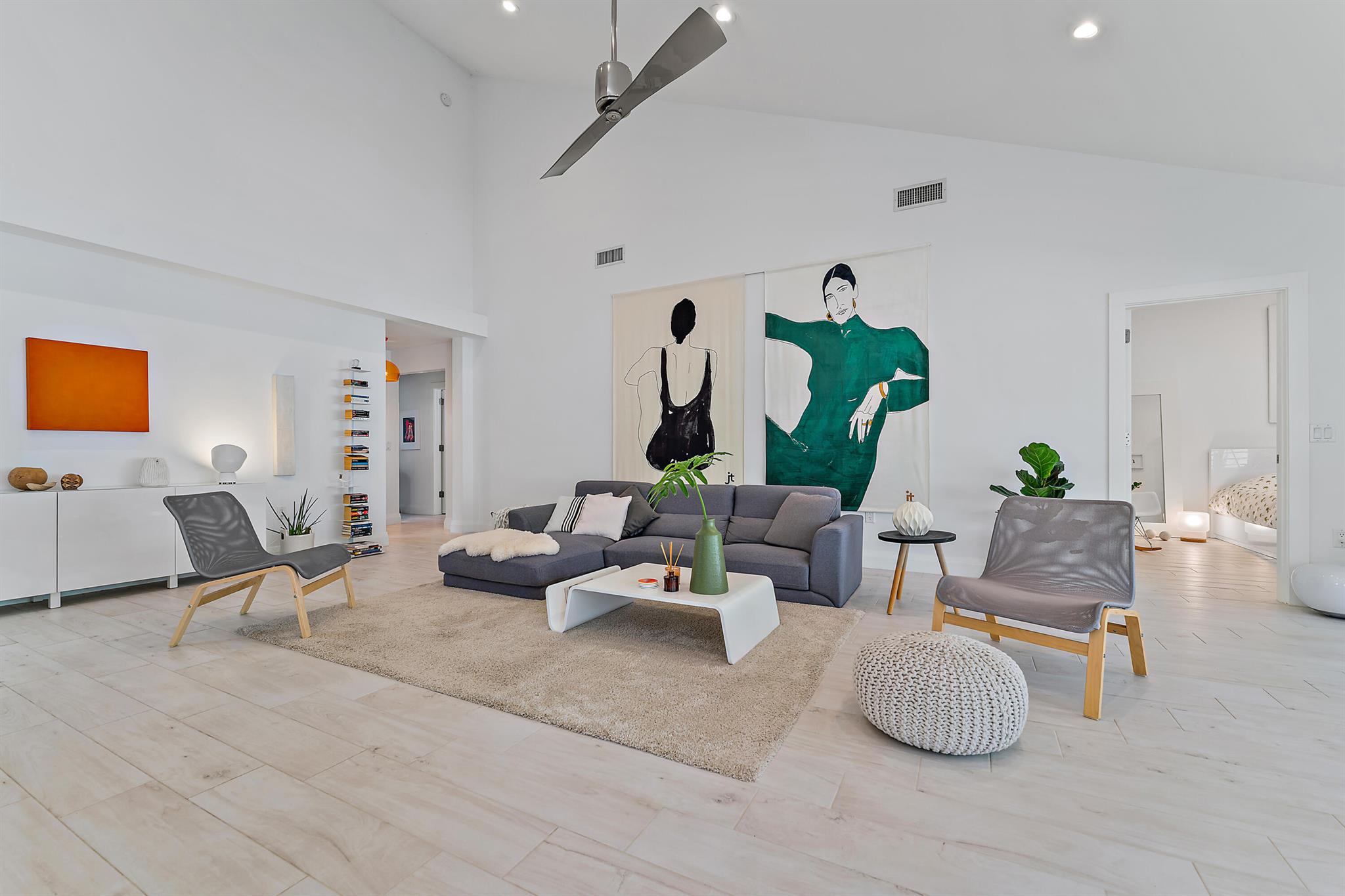 RIVER - Residential Lease