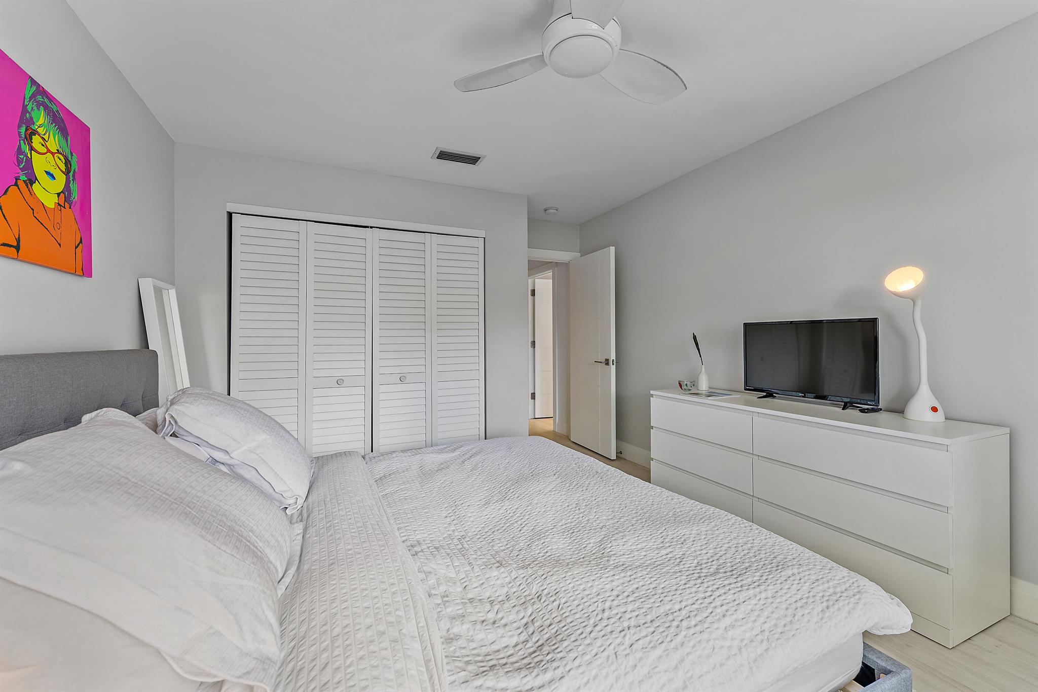 RIVER - Residential Lease