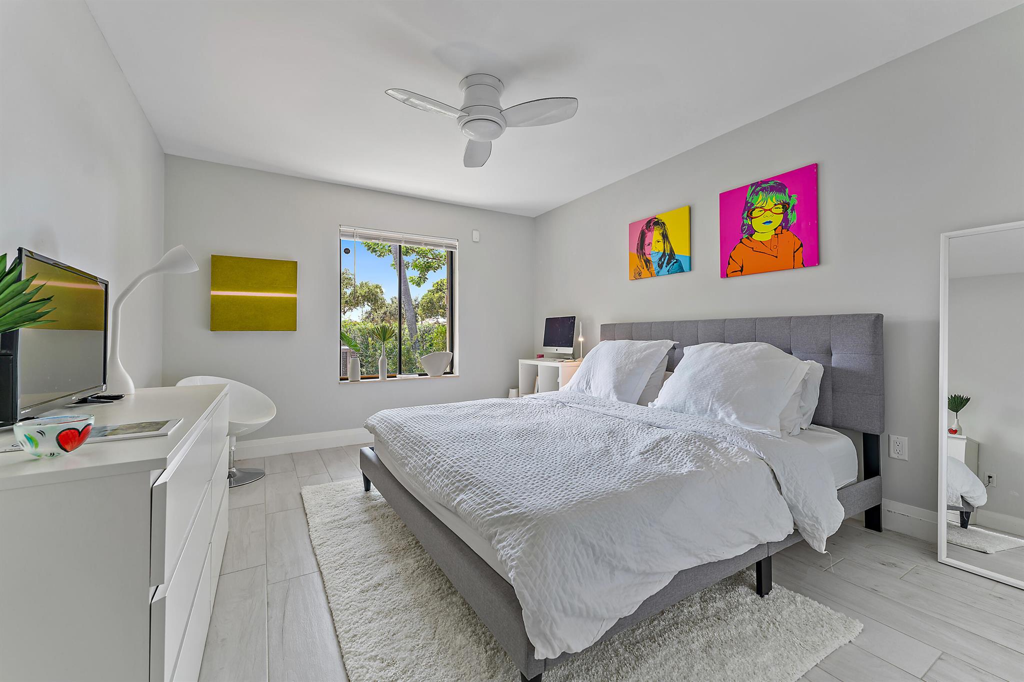 RIVER - Residential Lease