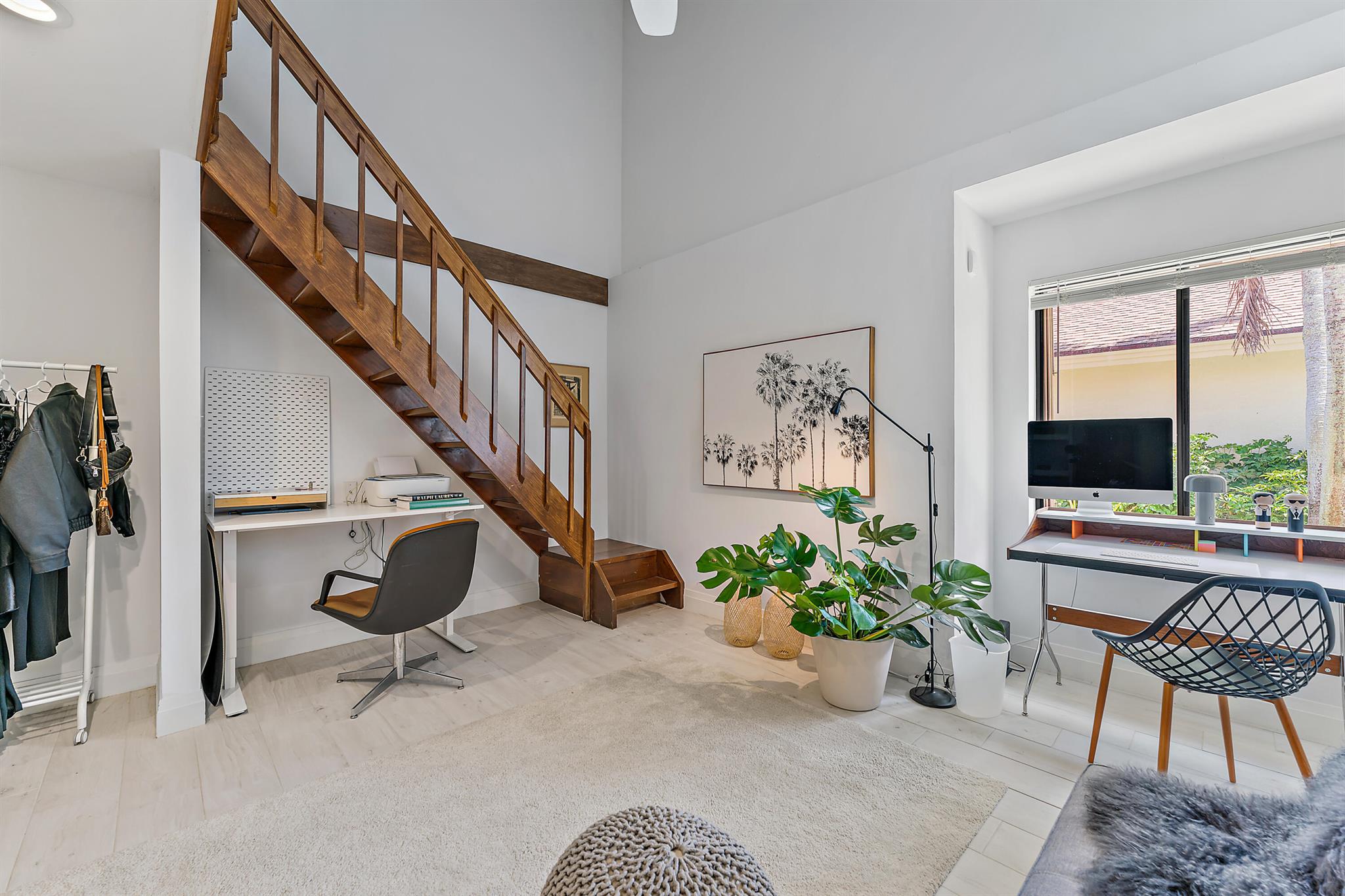 RIVER - Residential Lease