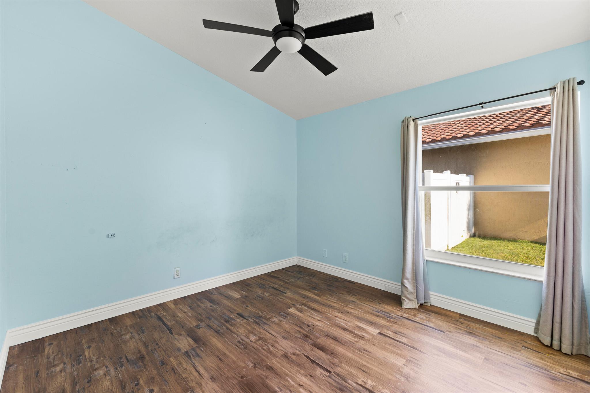 Encantada - Residential