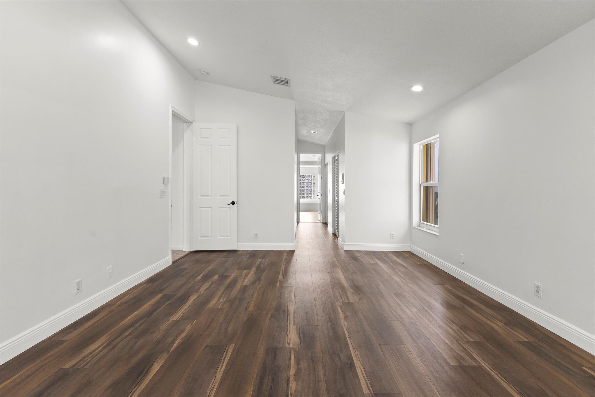 Encantada - Residential