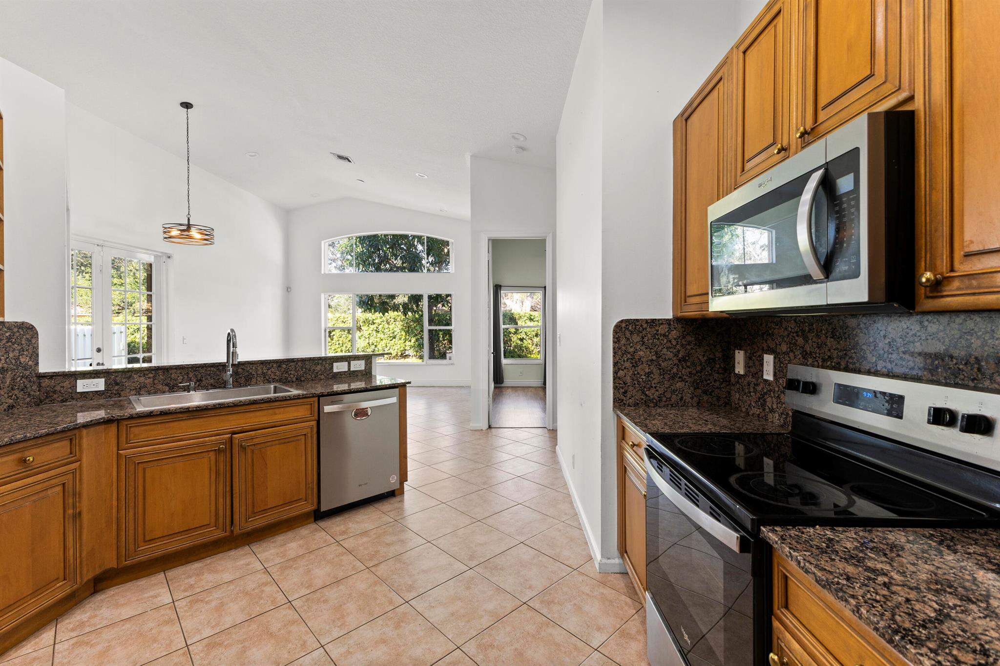 Encantada - Residential