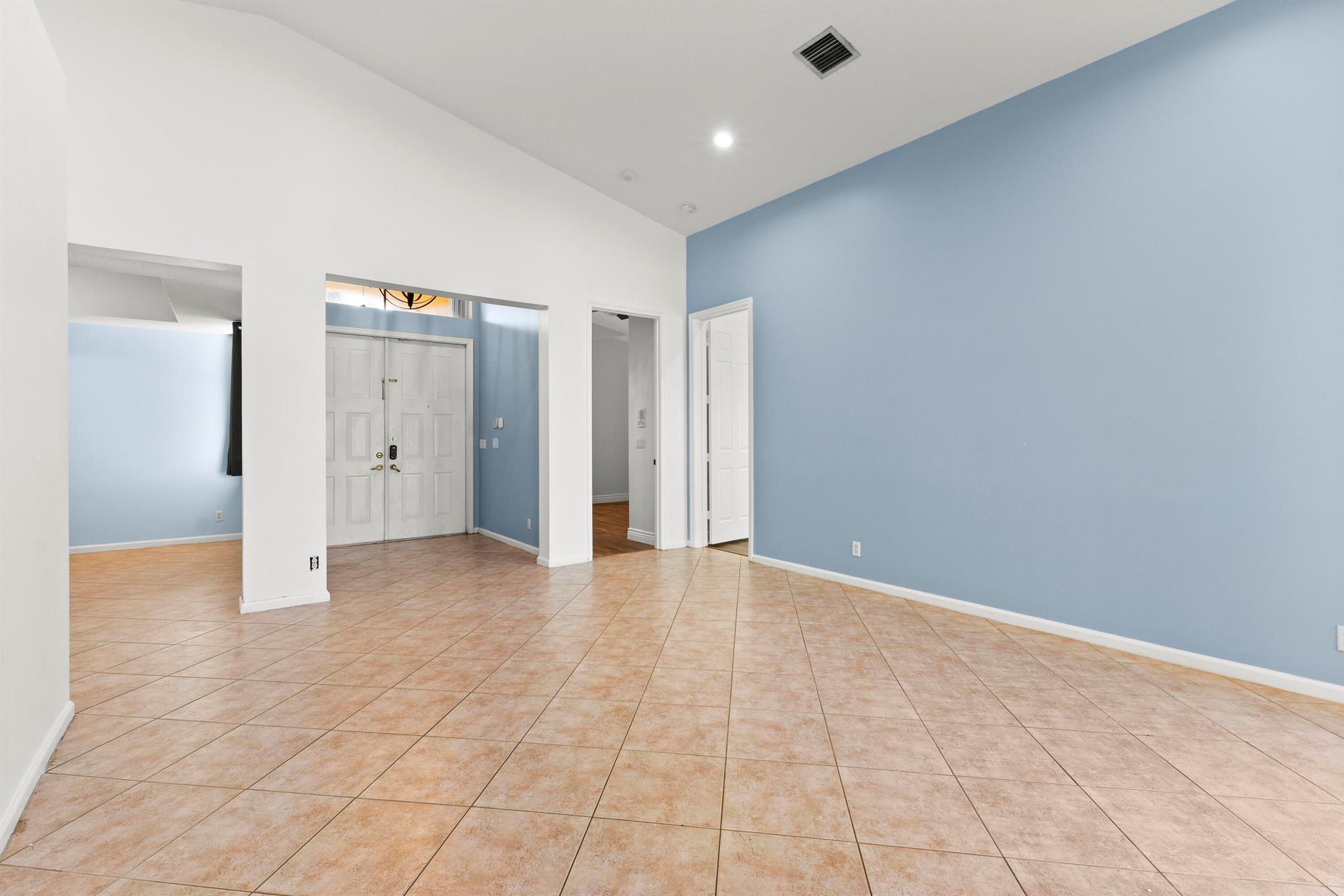 Encantada - Residential