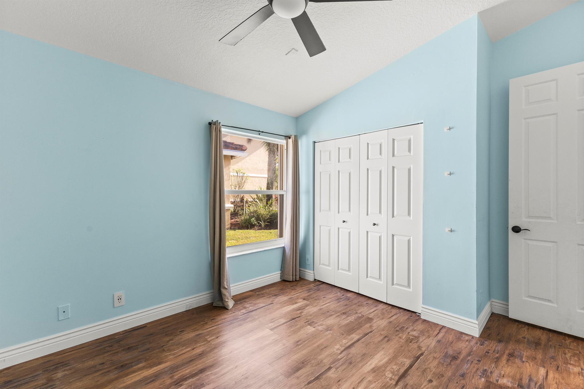 Encantada - Residential