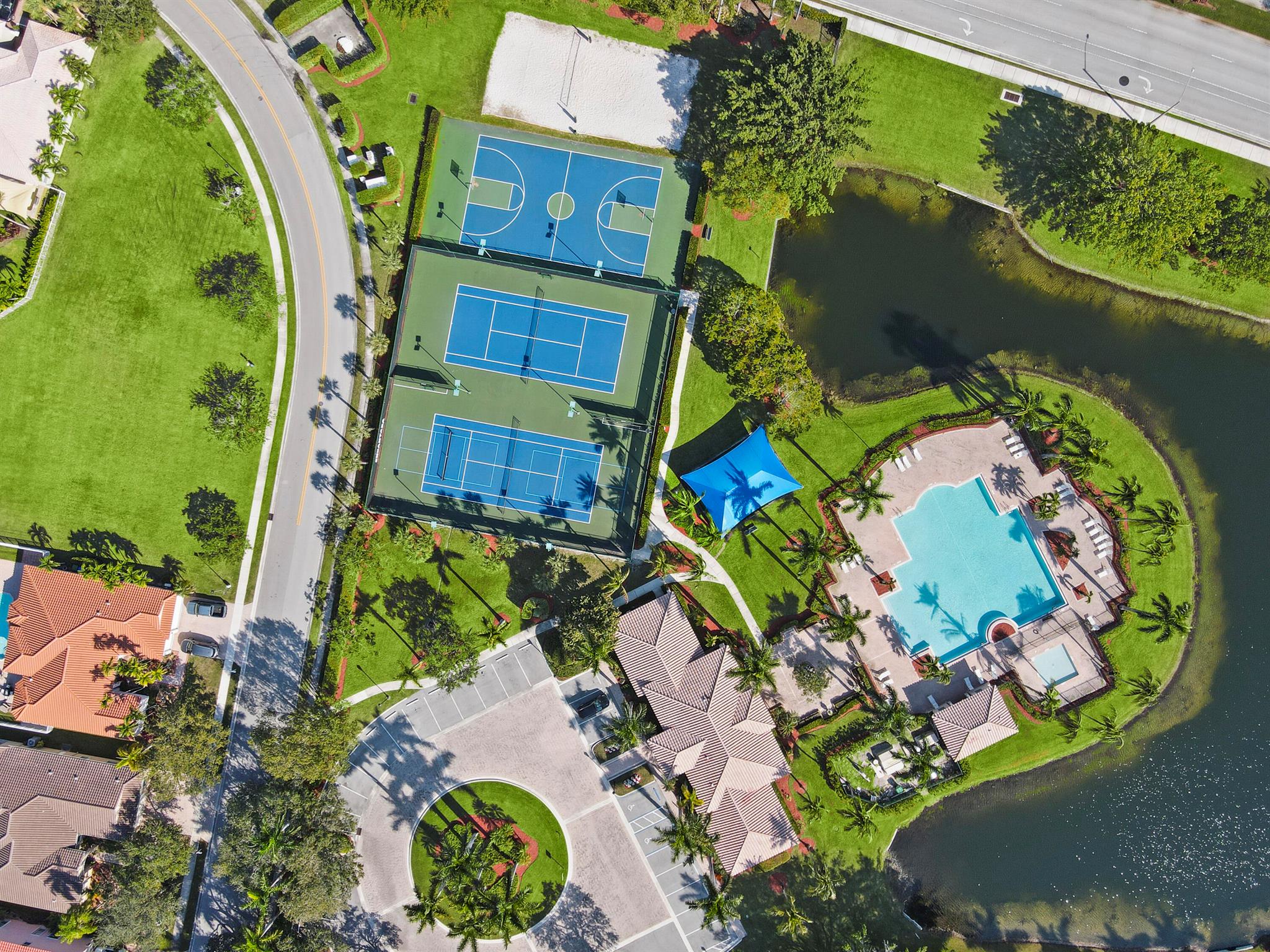 Encantada - Residential