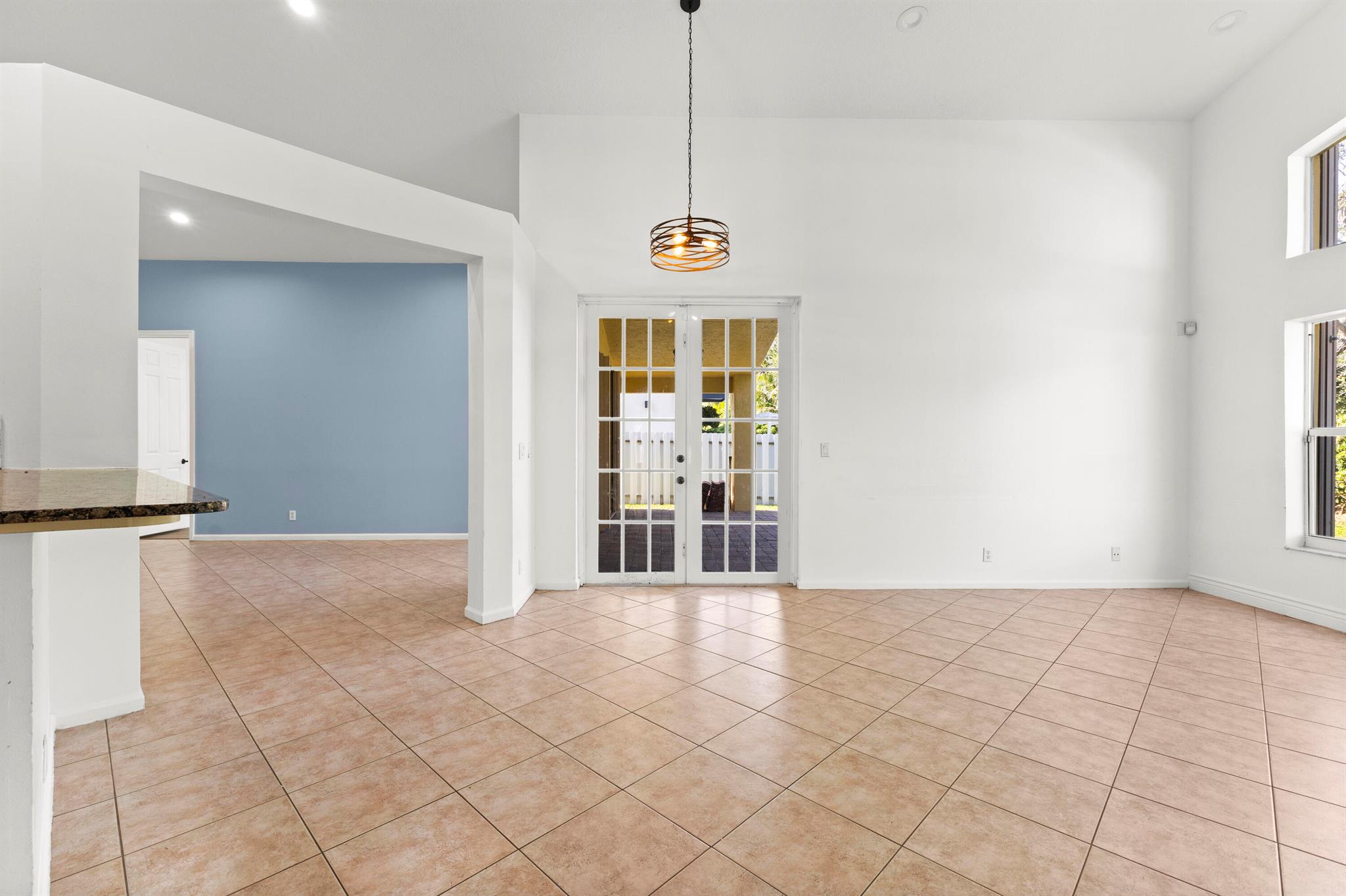 Encantada - Residential