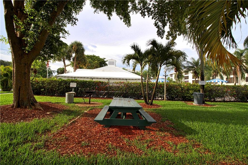 WHITEHALL OF PINE RIDGE - Residential