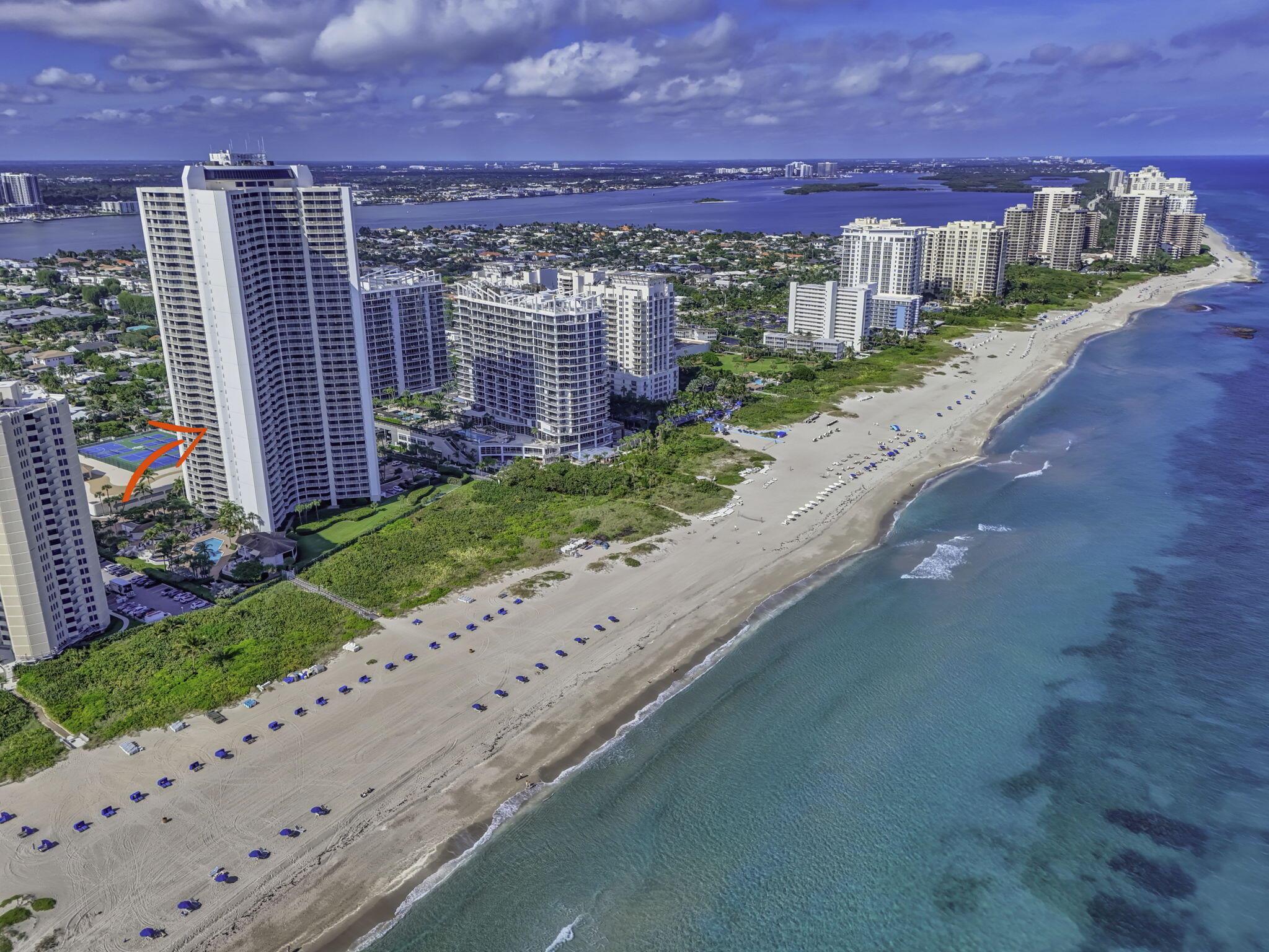 TIARA CONDO - Residential