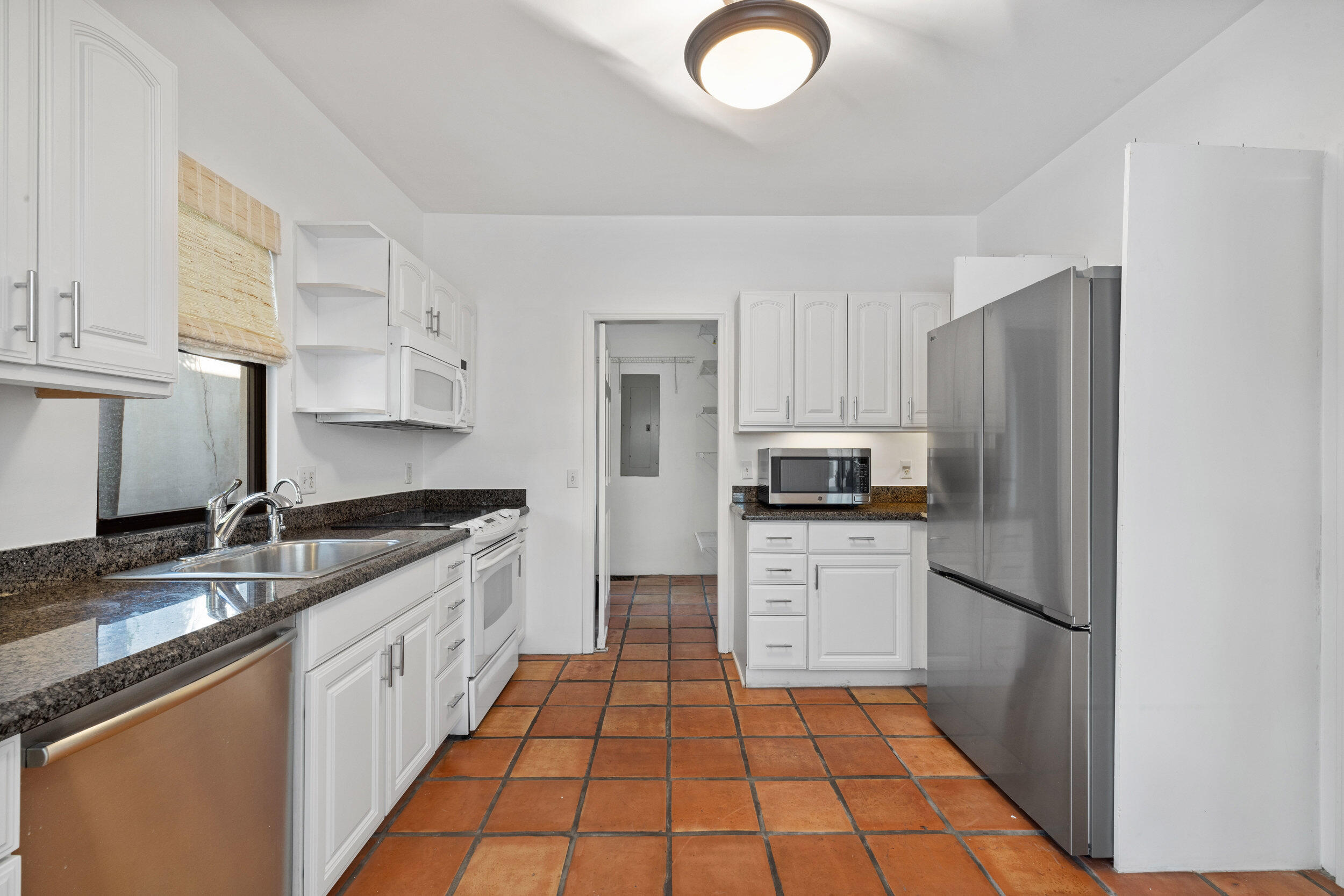 BUNGALOW PARK ADD - Residential