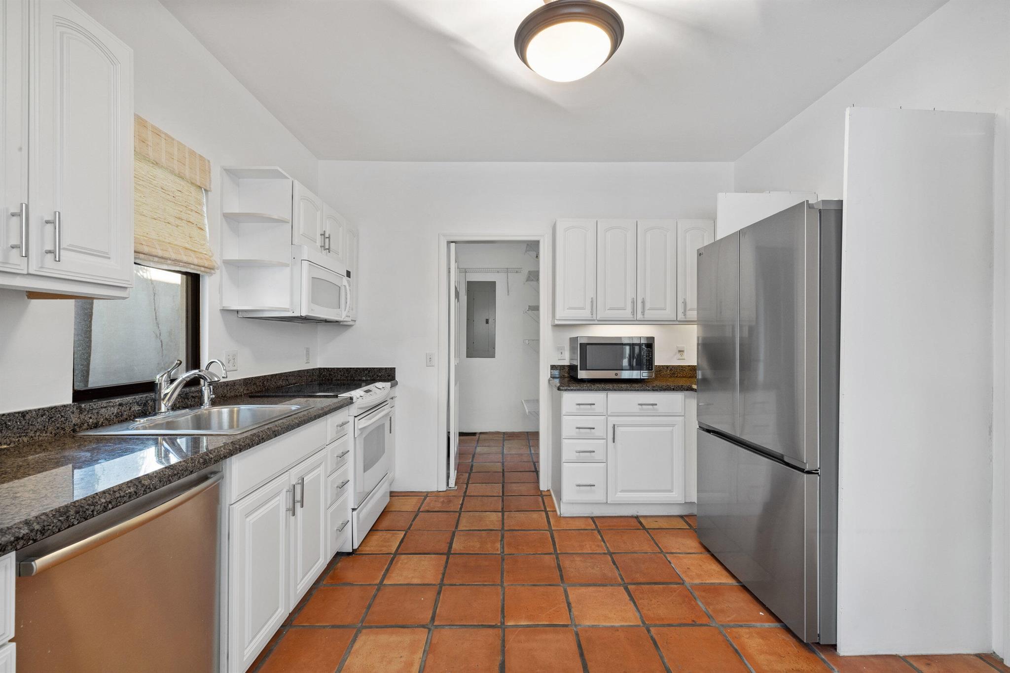 BUNGALOW PARK ADD - Residential