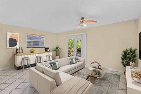 2520 Van Buren St 4 Hollywood FL 33020