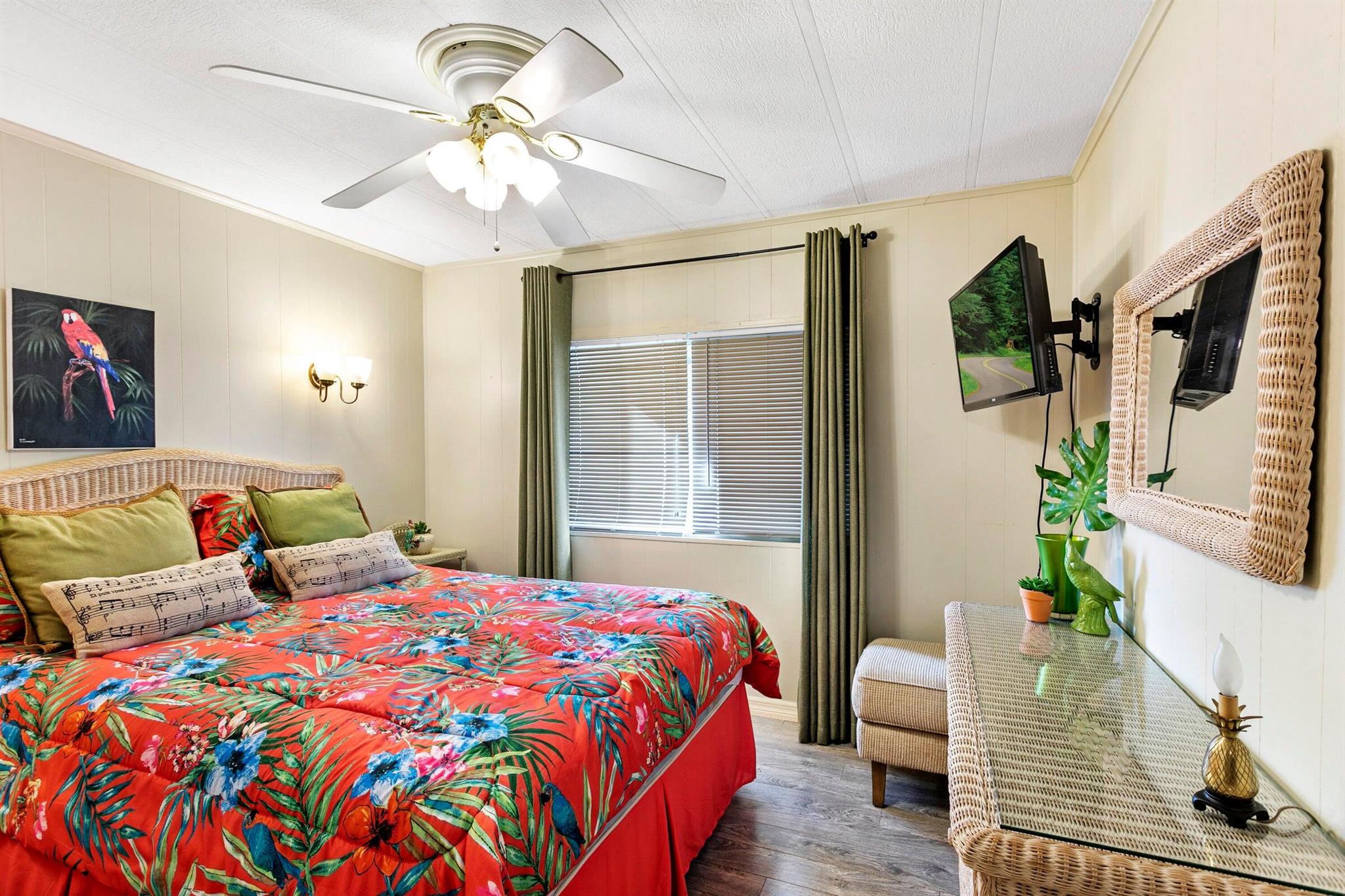 JAMAICA BAY MOBILE HOME C - Residential