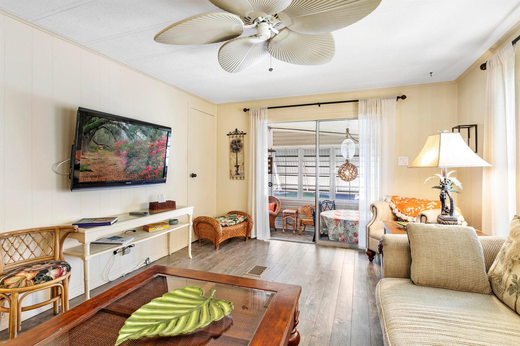 JAMAICA BAY MOBILE HOME C - Residential