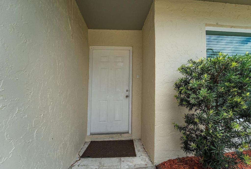 Photo of 294 Palmetto Court, Jupiter, FL 33458 (MLS # R10993431)
