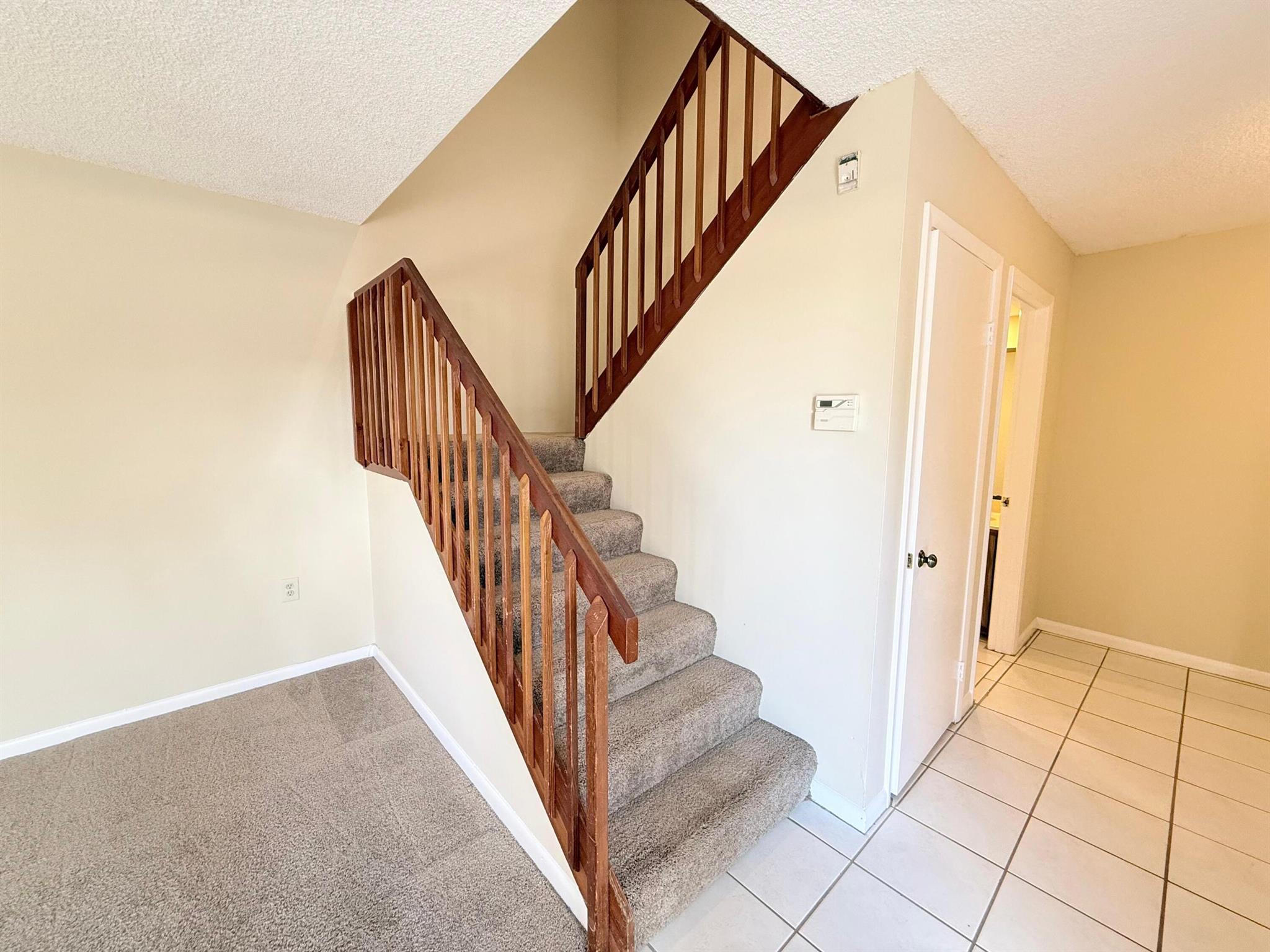 VILLAGE OF SANDALWOOD LAK - Residential Lease