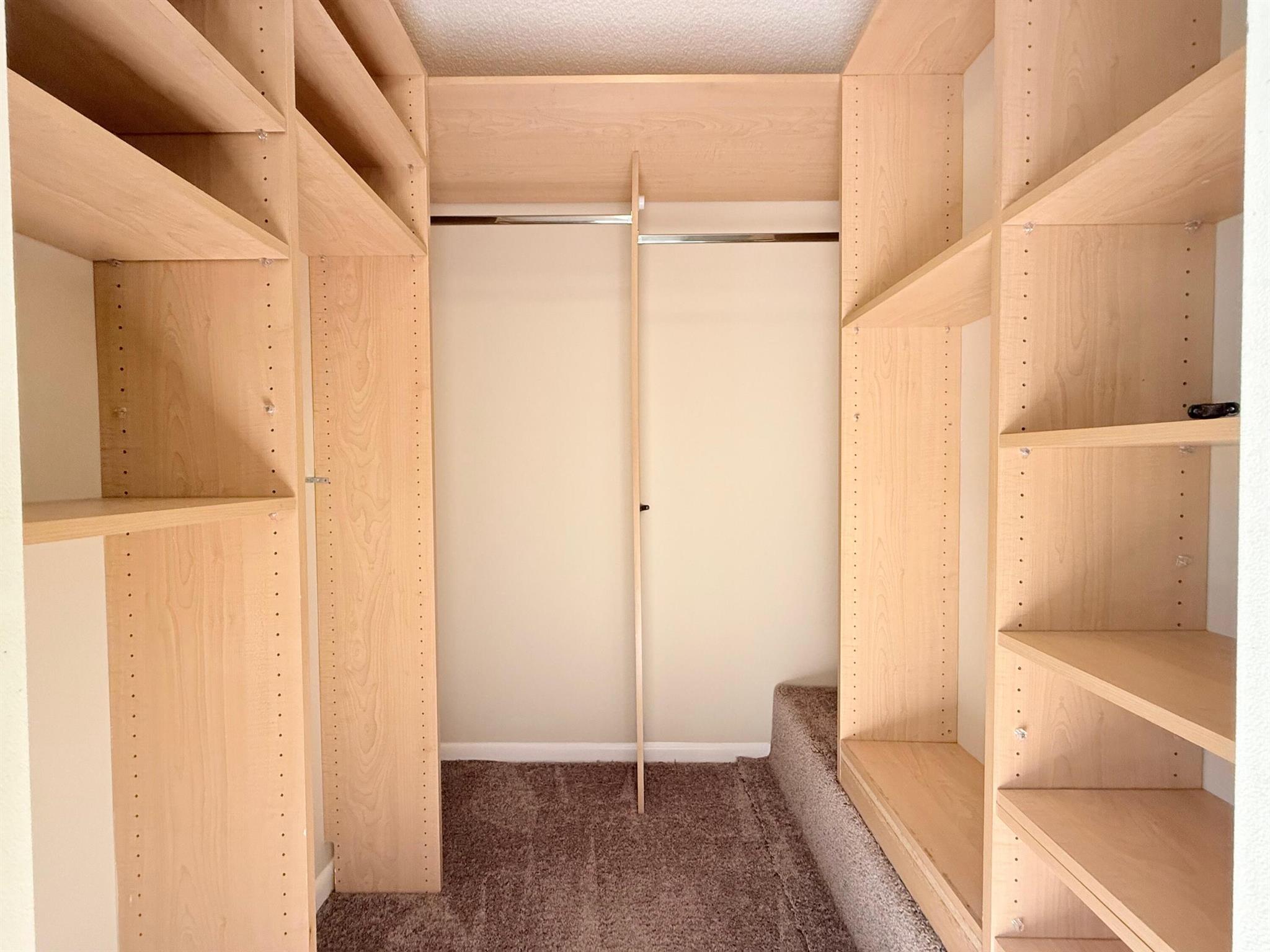 VILLAGE OF SANDALWOOD LAK - Residential Lease