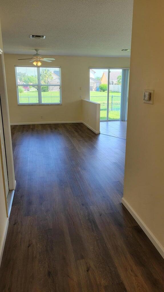 WELLINGTON TR 42B - Residential Lease