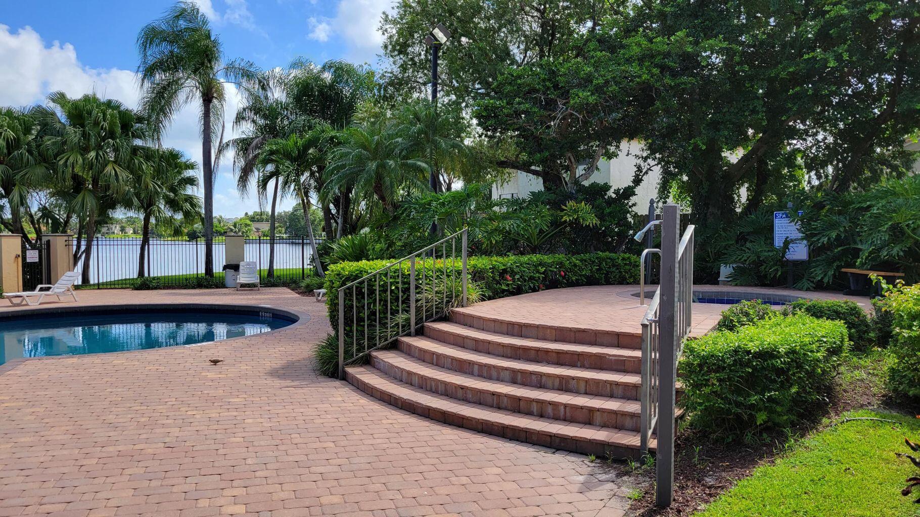 WELLINGTON TR 42B - Residential Lease