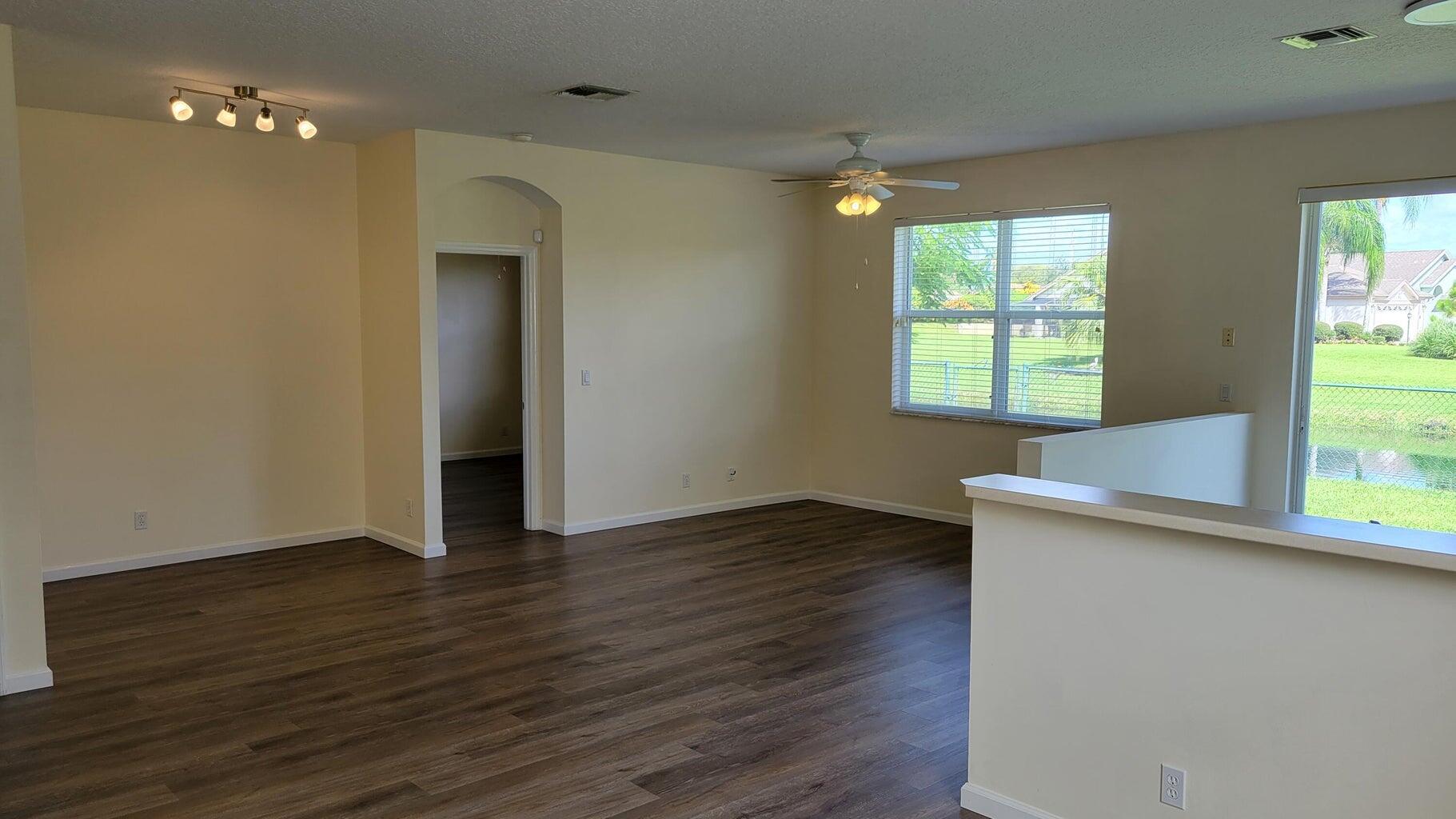 WELLINGTON TR 42B - Residential Lease