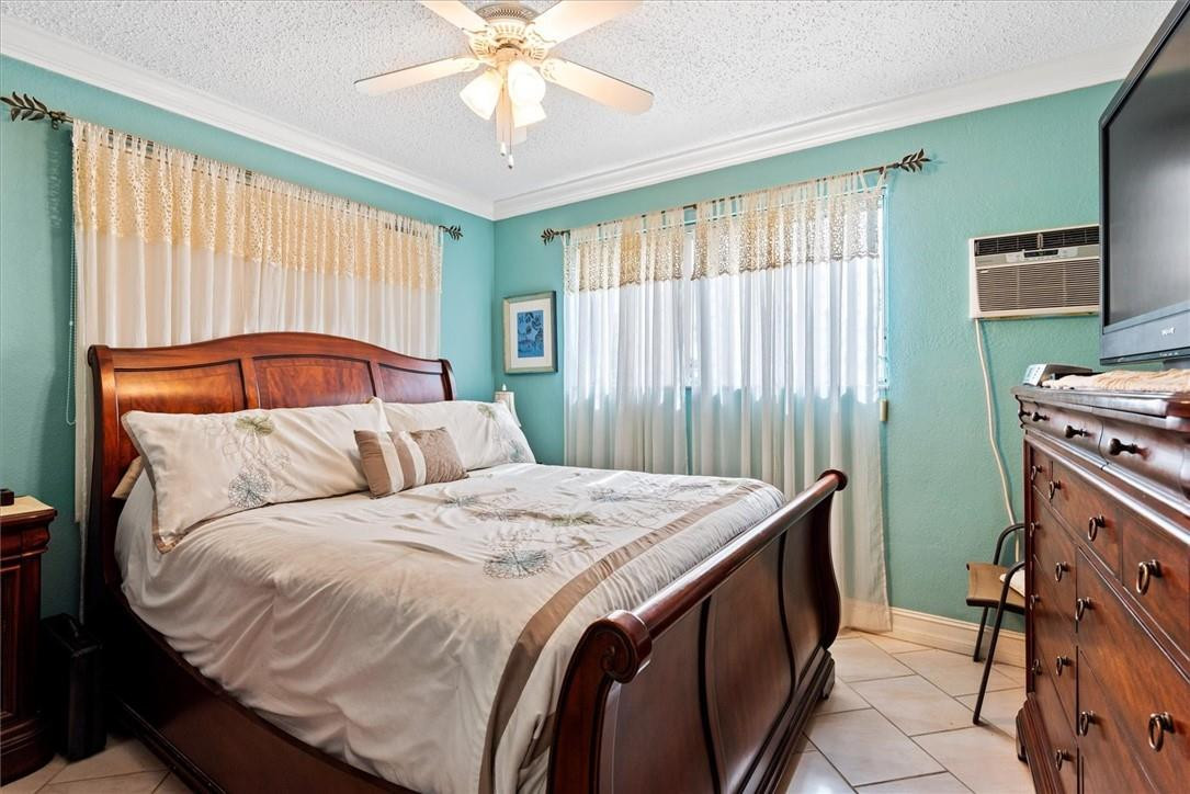 Cliff Lake Villas - Residential