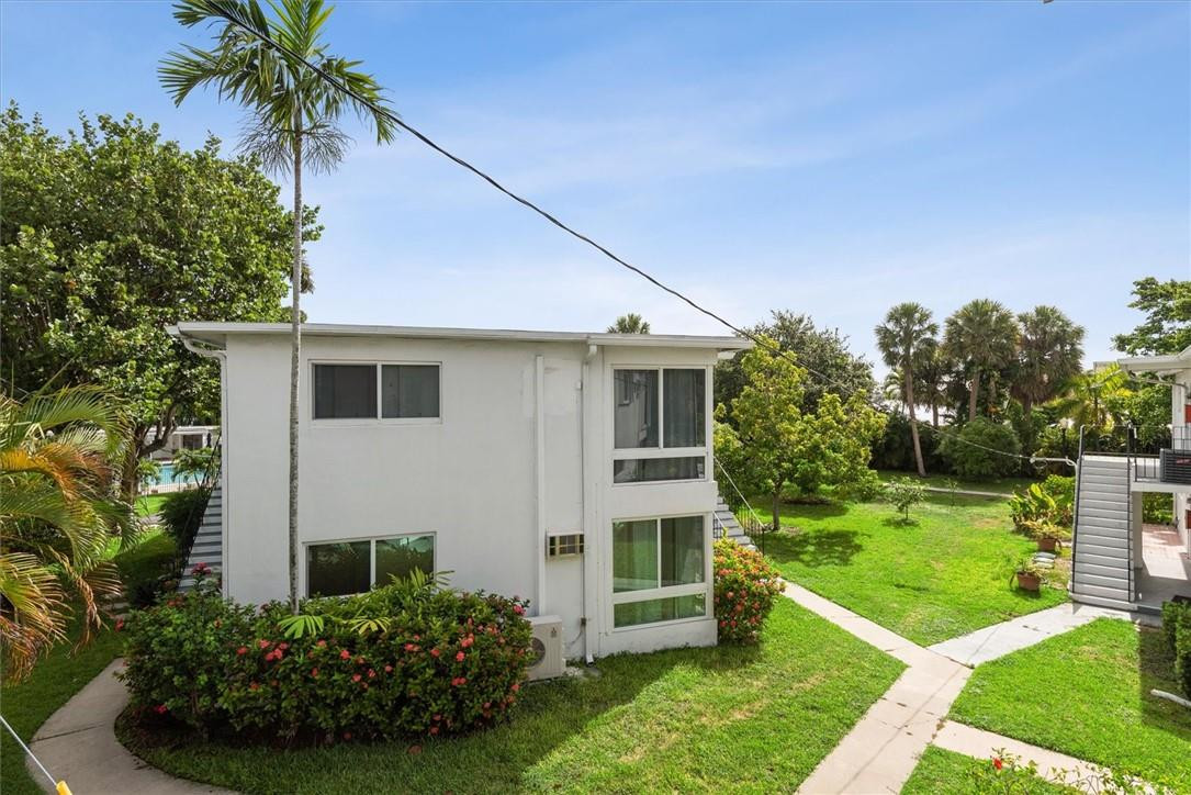 Cliff Lake Villas - Residential