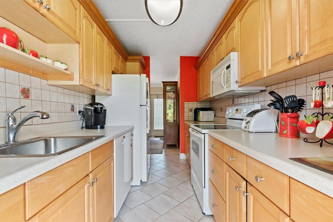 Cliff Lake Villas - Residential