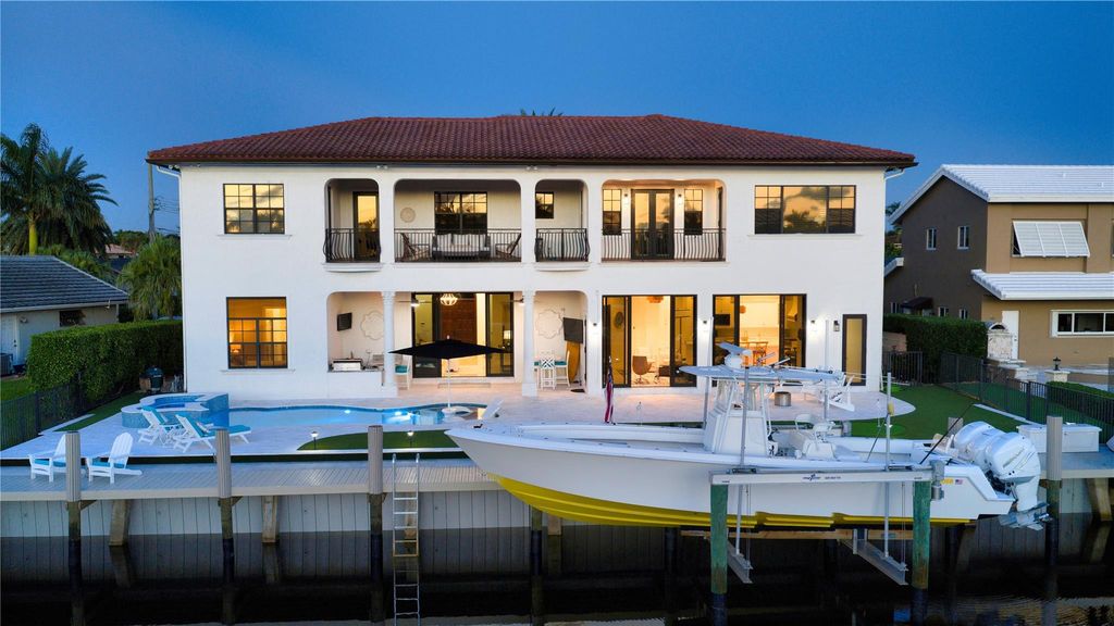 Photo of 4410 NE 24th Ter, Lighthouse Point, FL 33064 (MLS # F10529085)