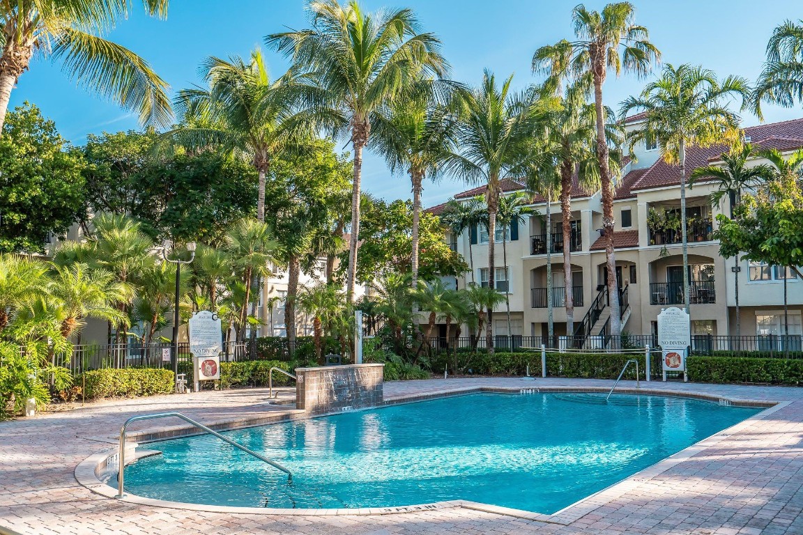 POINCIANA PLACE - Residential Lease