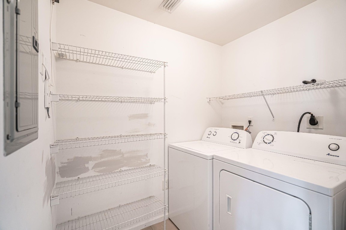 POINCIANA PLACE - Residential Lease