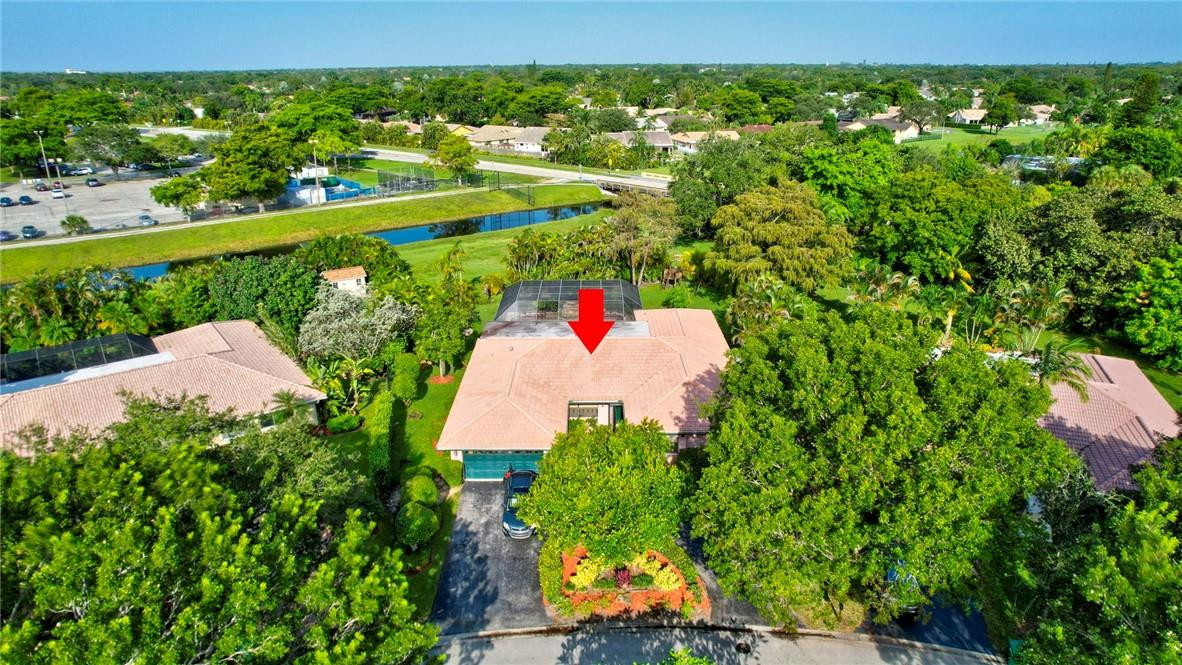 Oak Wood 80-39 B - Residential