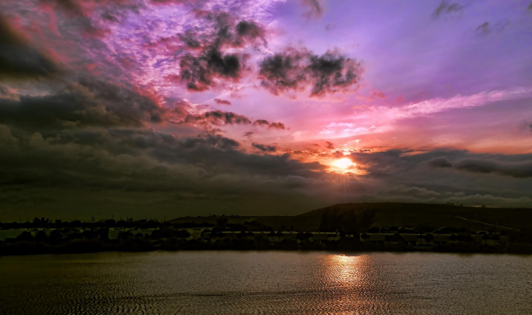 WINCAST ARMS NORTH CONDO - Residential