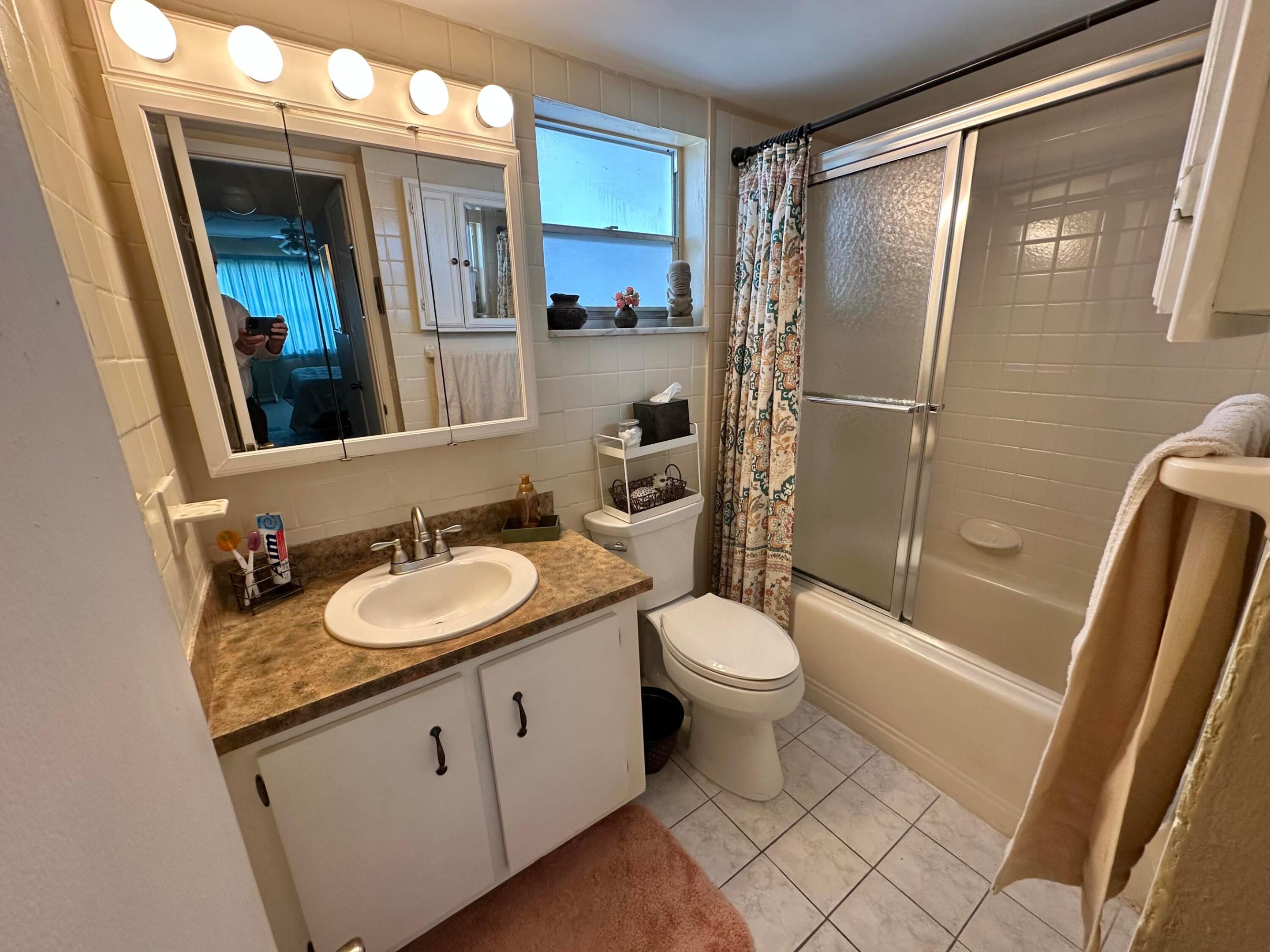 WINCAST ARMS NORTH CONDO - Residential