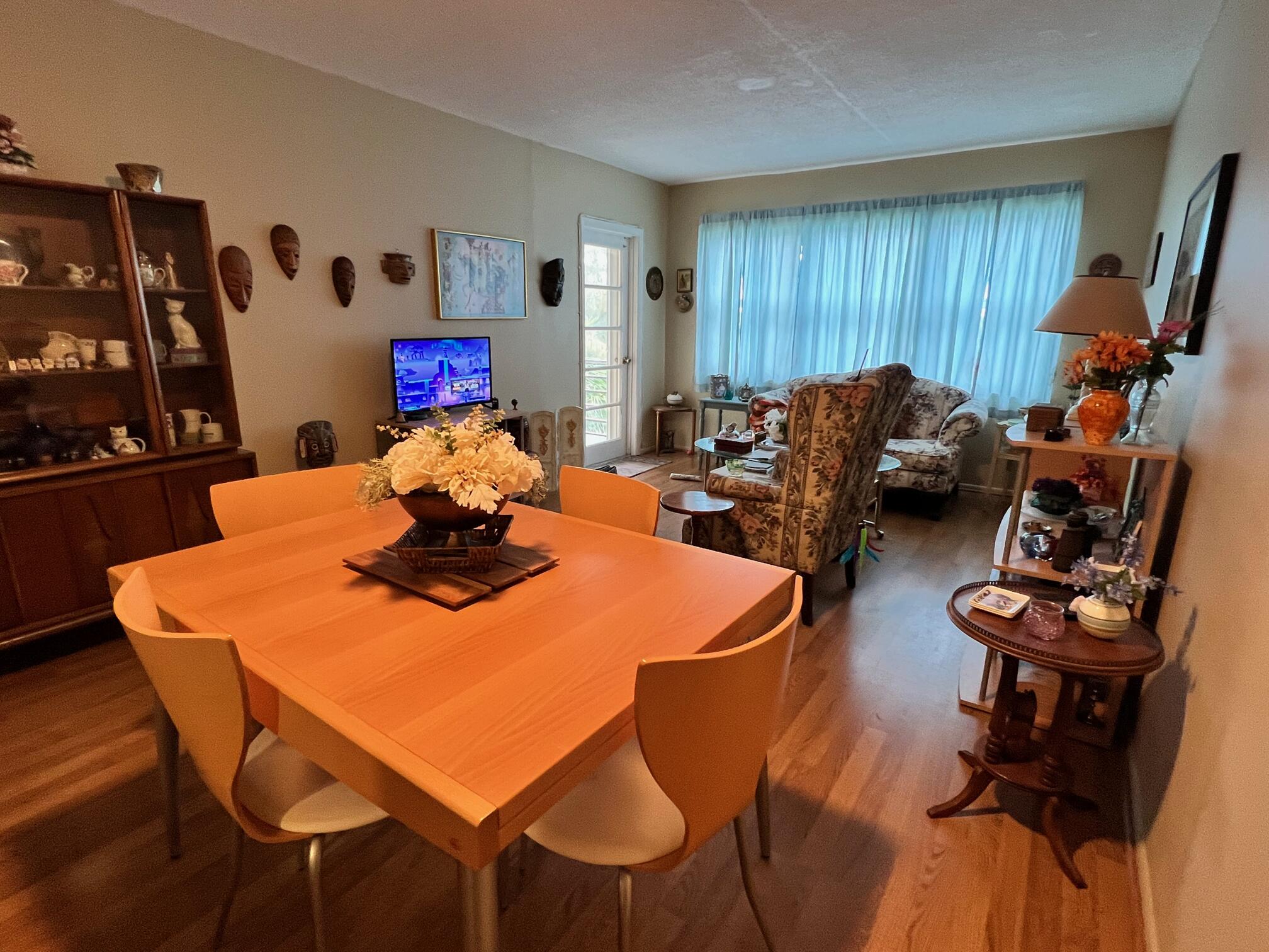 4311 Crystal Lake Drive 407