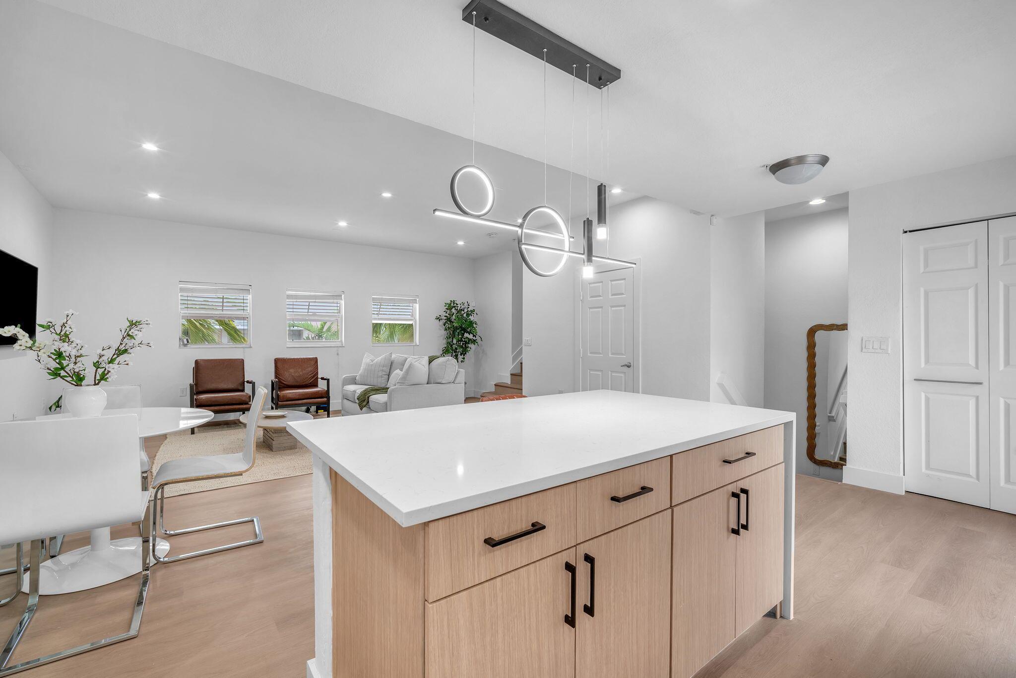 WAVERLY PLACE AMENDED PLA - Residential Lease