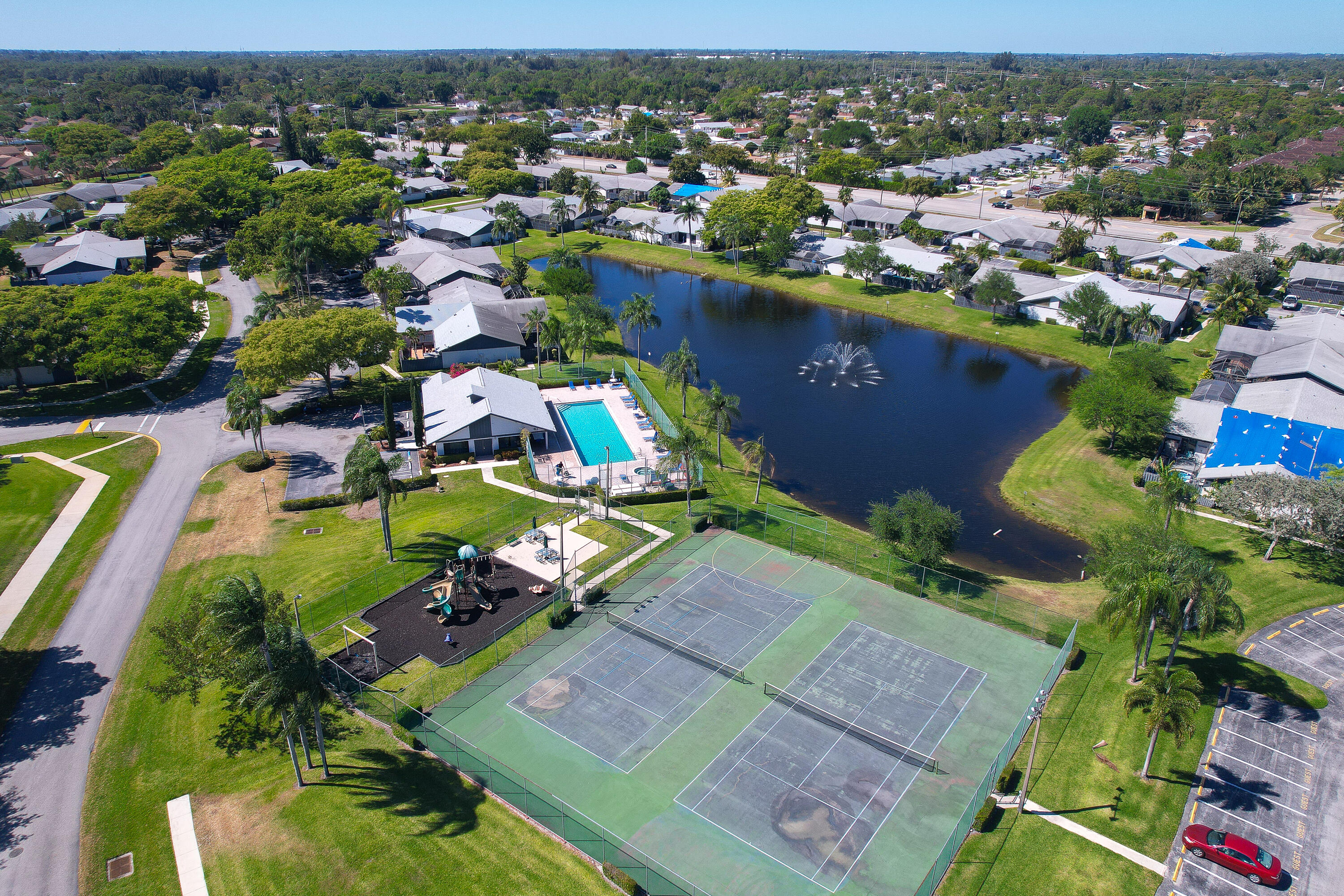 SUMMIT PINES UNIT 3 - Residential