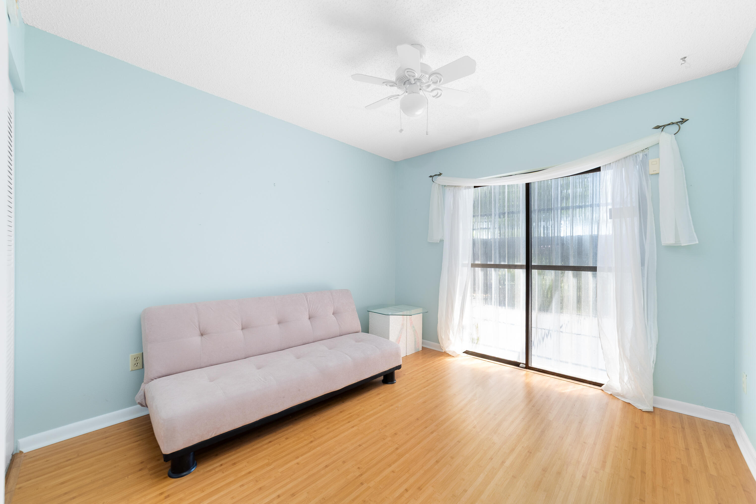 SUMMIT PINES UNIT 3 - Residential