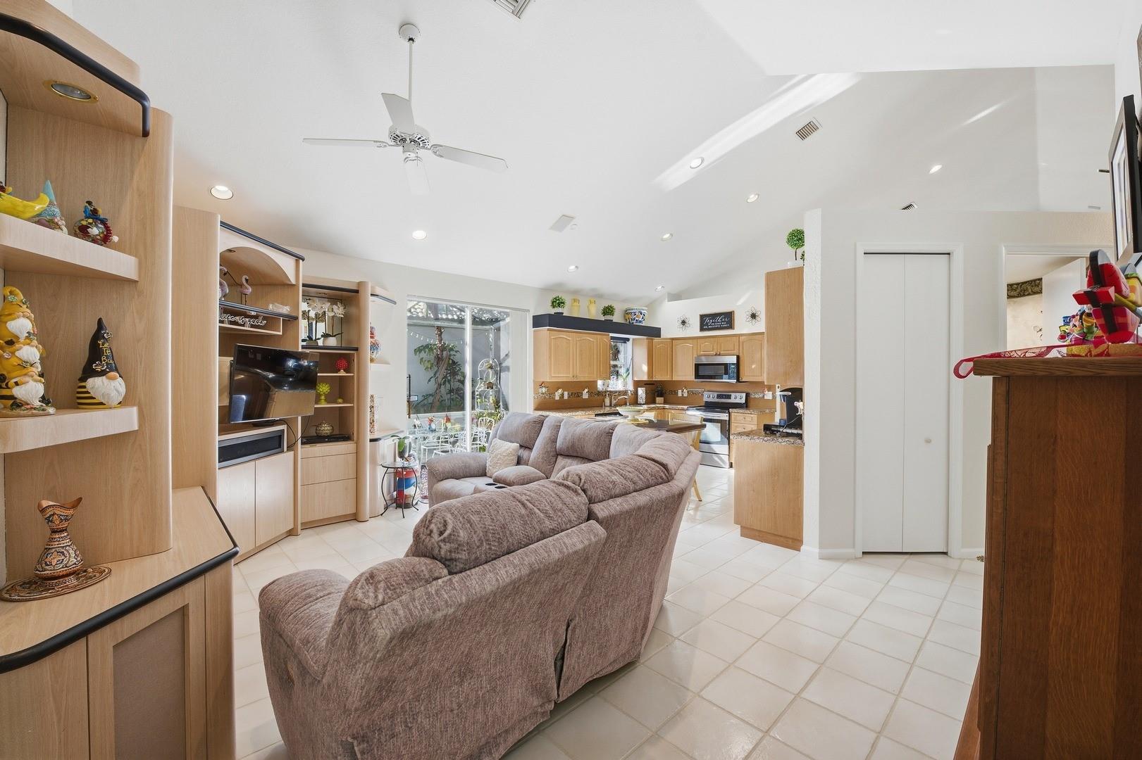 Hampton Fairways 02 - Residential