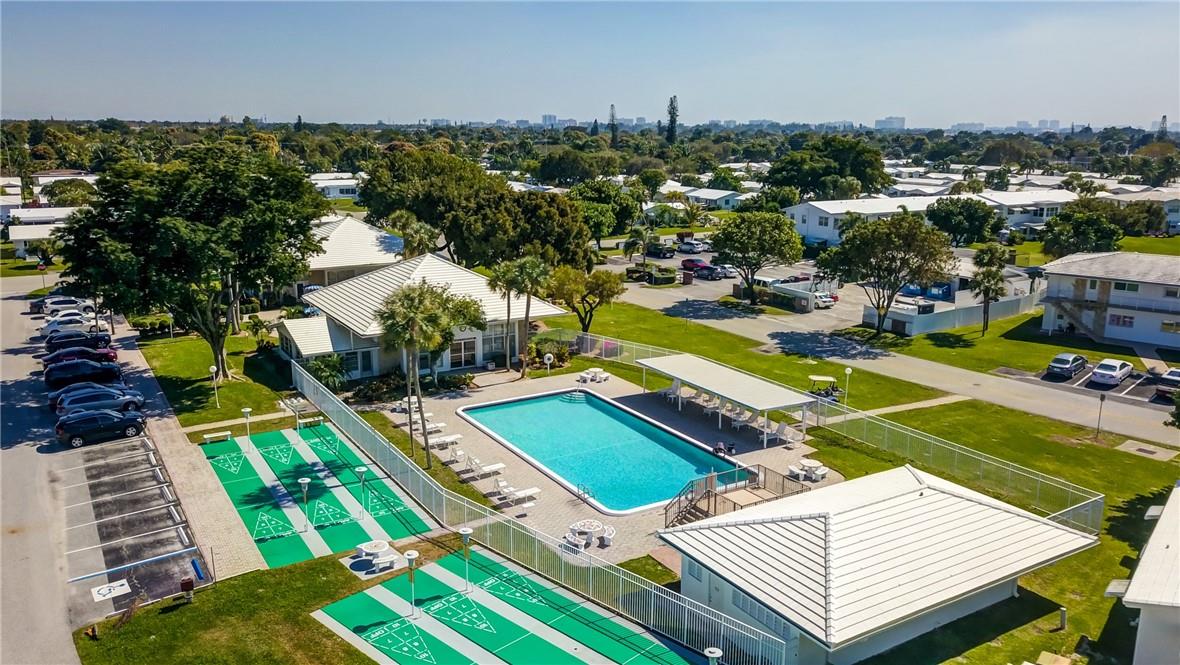 Leisureville Fourth Sec 6 - Residential