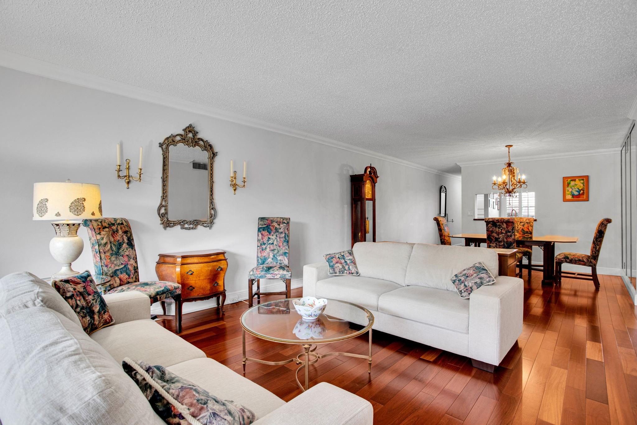 WYNMOOR - Residential