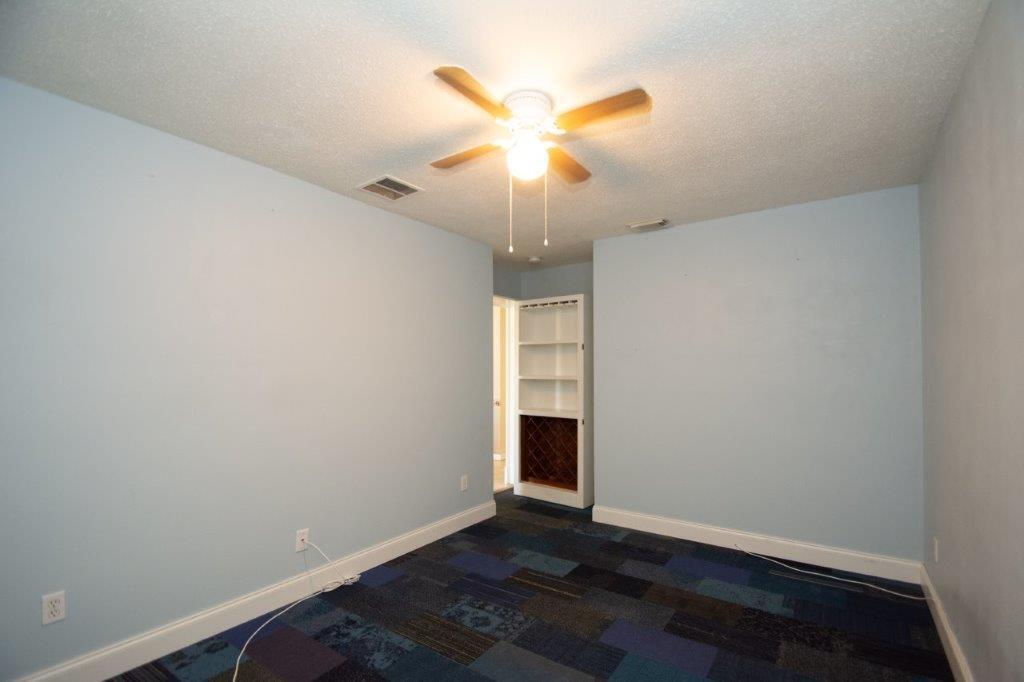 PORT ST LUCIE SECTION 19 - Residential Lease